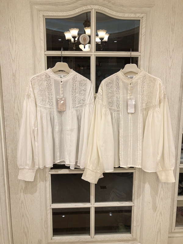 Japanese Brand Fanaka Indian Cotton Embroidered Lace Patchwork Loose Long-Sleeved Shirt, Bust Size Not Limited, Length 60cm Japanese Brand Fanaka Indian Cotton Embroidered Lace Patchwork Loose Long-Sleeved Shirt, Bust Size Not Limited, Length 60cm