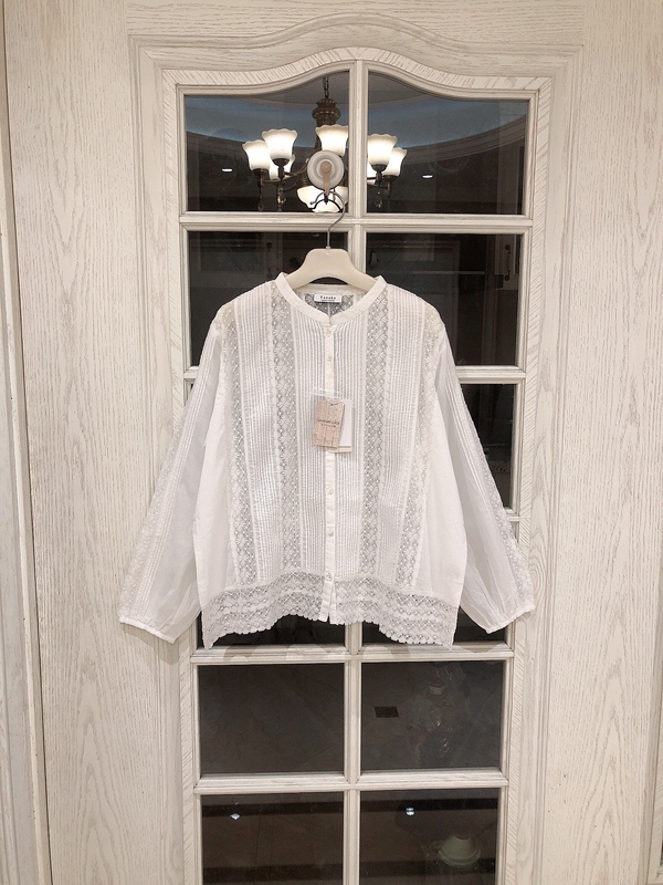 Japanese Brand Fanaka Lace Button Round Neck Shirt Japanese Brand Fanaka Lace Button Round Neck Shirt