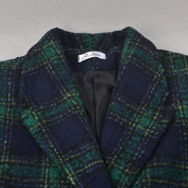 ເສື້ອຢືດຂົນສັດໃນລະດູໃບໄມ້ຫຼົ່ນແລະລະດູຫນາວ Vintage ປີ 2023 ເສື້ອຢືດຂົນສັດທີ່ມີສາຍແອວຍາວກາງກາງ plaid cape wool coat