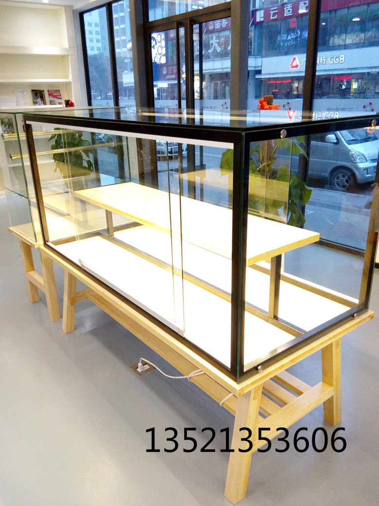 Sắt rắn tủ bánh mì tủ trưng bày tủ sắt cao thép không gỉ bánh quầy tủ bên trong đảo tủ kệ sơn tủ