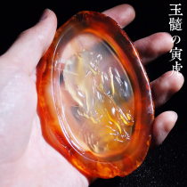 Natural A cargo ice jade stone agate Tiger hand hand play piece mens and womens chalcedony high ICE raw stone twelve zodiac is Tiger
