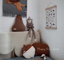 Cute niche wind ACORN pillow childrens room kindergarten decoration decoration bedroom bedside sofa doll pillow