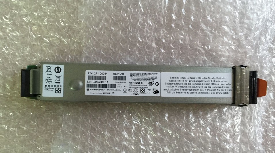 IBM 41Y0679 1813-70A DS4700 DS4700 battery of the 41Y0679