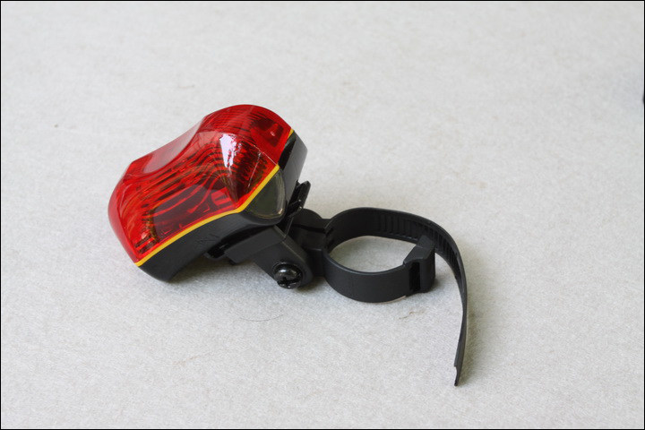 Lumière vélo CAT EYE - Taillights - Ref 2398037 Image 4