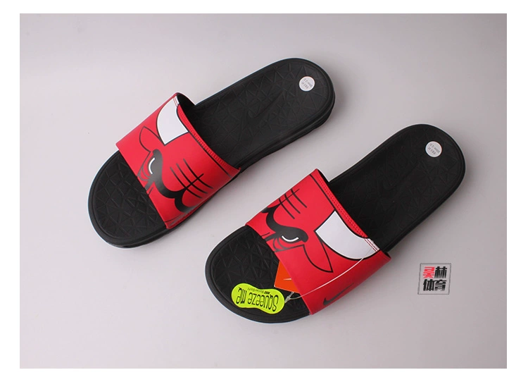 NIKE BENASSI SOLARSOFT NBA Chung đội Dép Hiệp sĩ Chiến binh Lakers Rocket 917551 - Dép thể thao