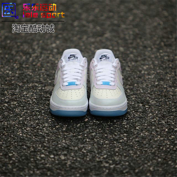 Nike, Nike Air Force 1, индукционные напяточники 