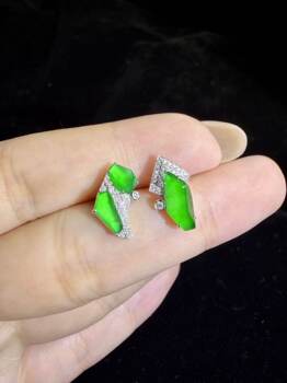 - jade pendants, jade rings, jade earrings, full-color jade (live broadcast room link)
