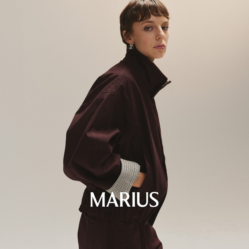 Marius | Little Squirrel Early Autumn Amber Style Classic Versatile Short Workwear/Batwing Sleeve Jacket Marius | Little Squirrel Early Autumn Amber Style Classic Versatile Short Workwear/Batwing Sleeve Jacket