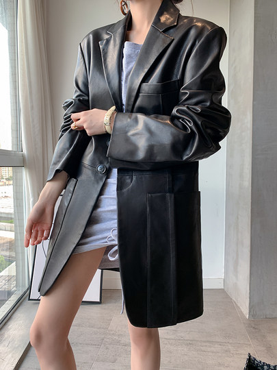 Three-dimensional tailoring, high-end silhouette, imported sheepskin coat, women's suit collar, genuine leather hip-length mid-length 2025