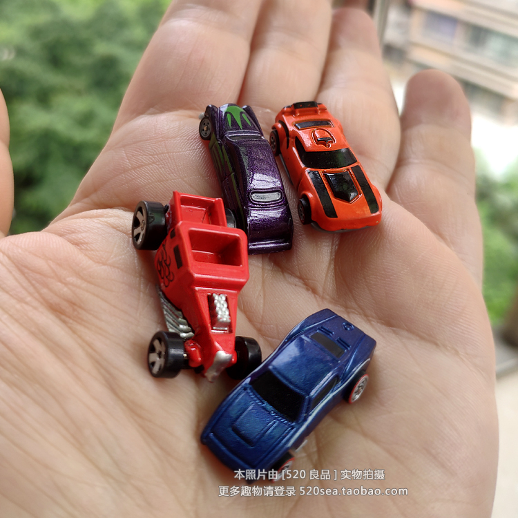 Genuine Bulk Goods, Ultra-Small Size, Hot Wheels Alloy Mini Car, Sedan, Sports Car Model, Micro Landscape Scene
