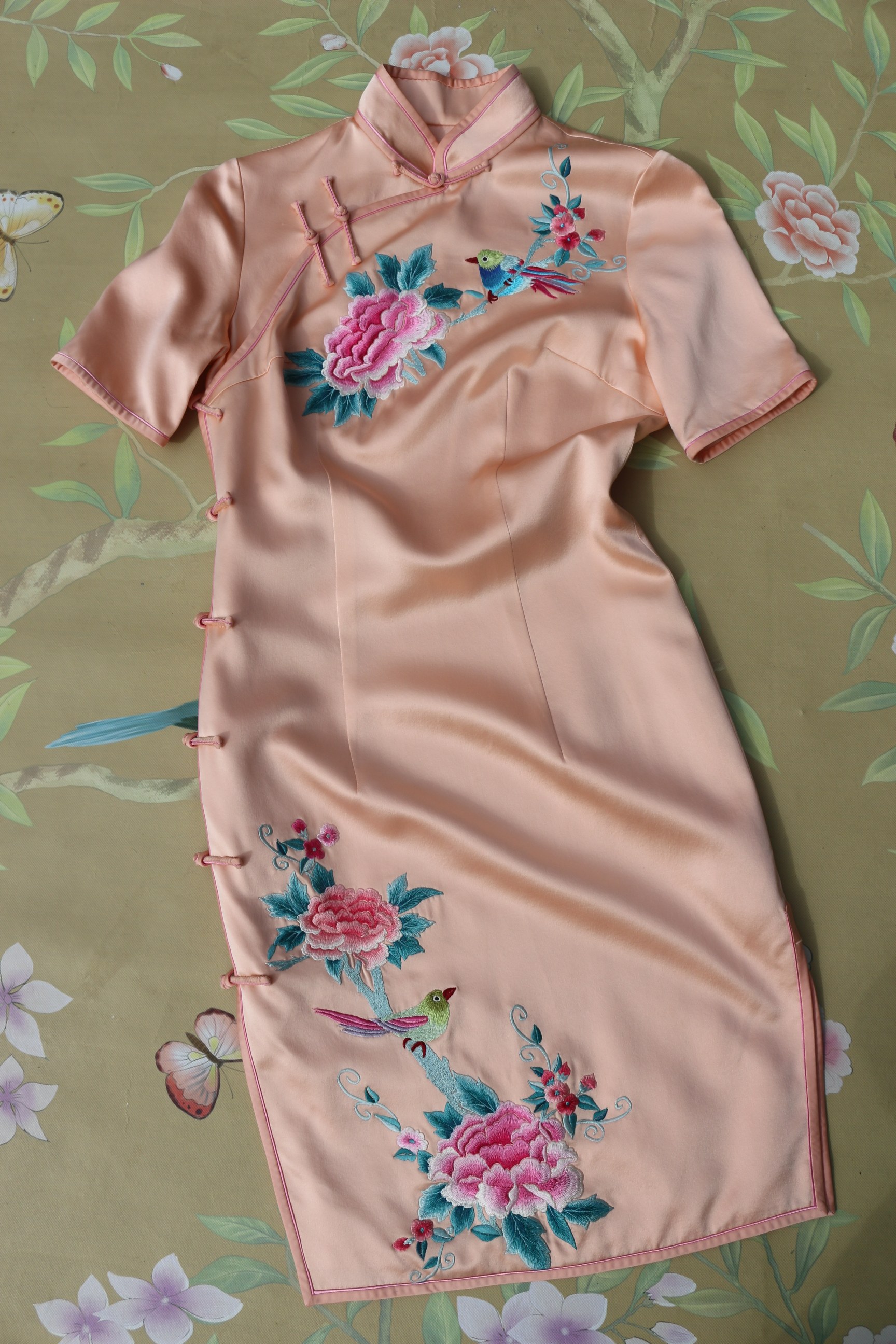 2020 spring and summer heavy silk embroidery Republic of China style improved Chinese Cheongsam dress special