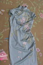 Republic of China style improved cheongsam silk handmade gold embroidered plate Flower buckle handmade cheongsam dress