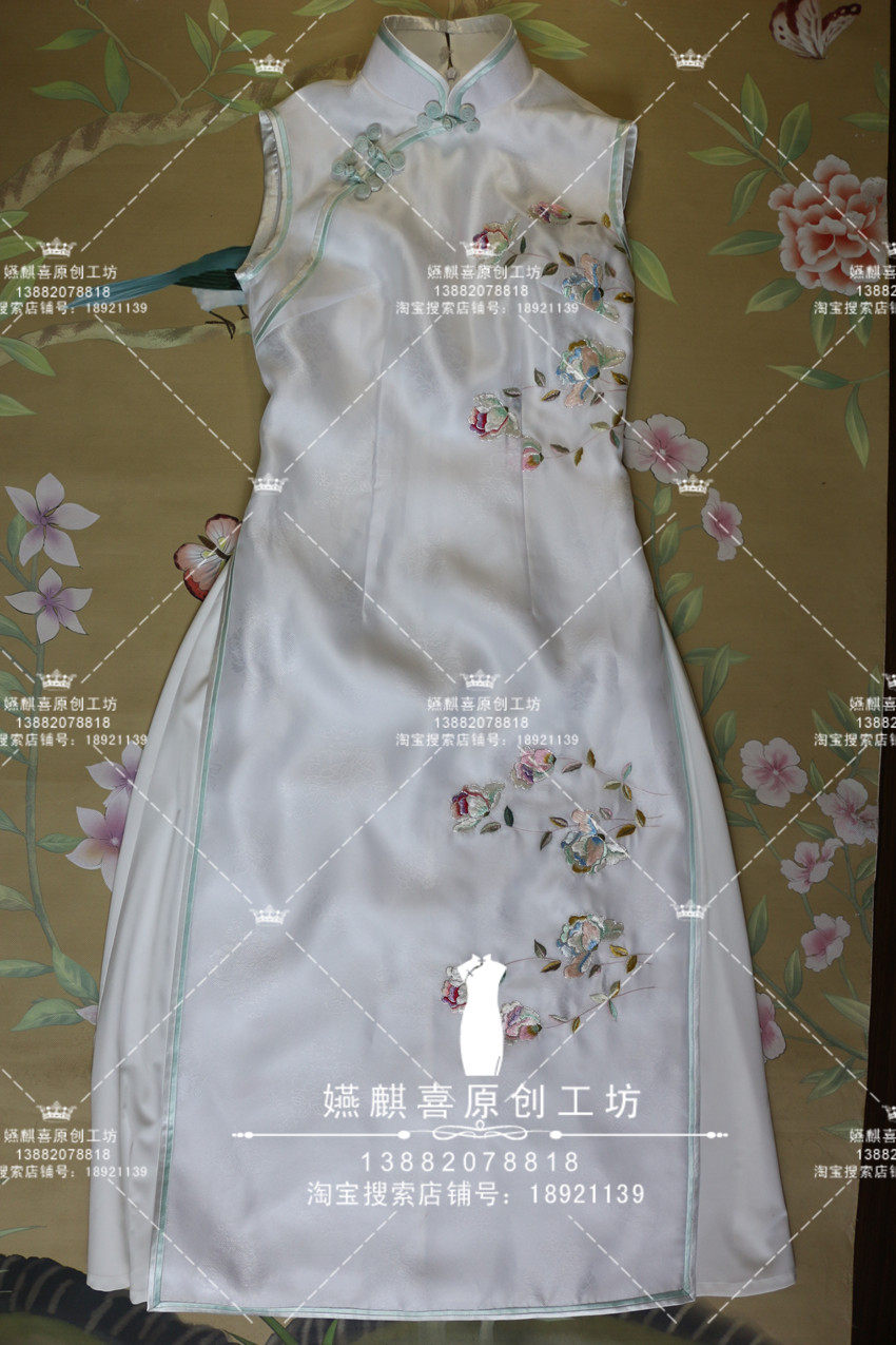 Handmade buckle Republic of China style dress Handmade Su embroidered Ao Dai Elegant annual meeting star of the same embroidered cheongsam skirt