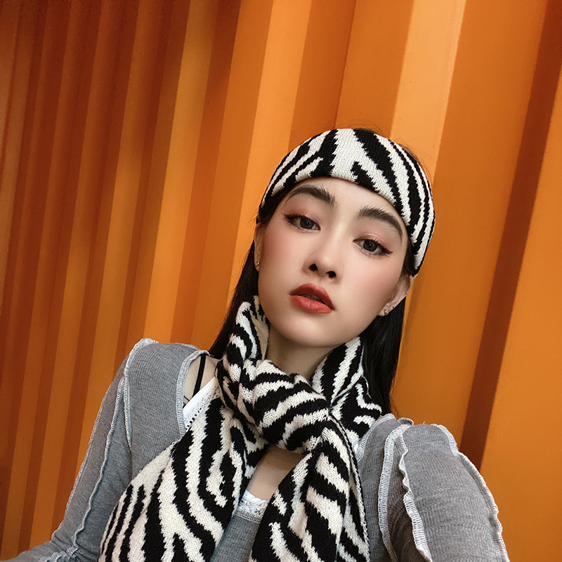 2021 Korea Regumese Striped Knit Hair with street elastic yoga Sports head with narrow autumn and winter wool hair band