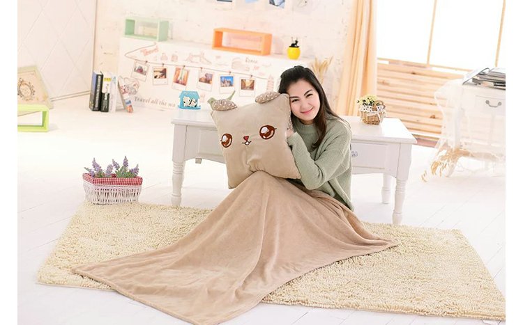 Gối chăn đôi sử dụng ba trong một điều hòa chăn mềm đồ chơi búp bê đệm phim hoạt hình ngủ trưa gối khăn tay ấm gối chăn 2 trong 1