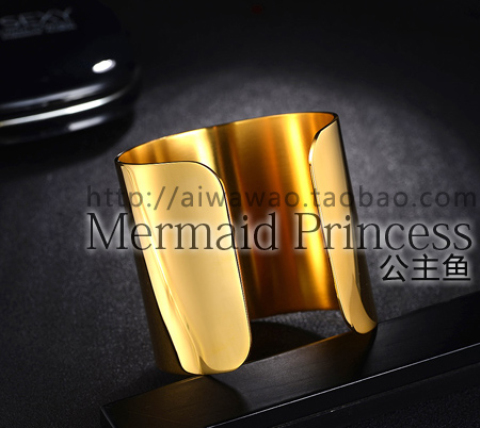 Vòng tay nữ mở rộng châu Âu và châu Mỹ phóng đại vòng đeo tay súp chỉ bằng thép titan vàng bóng tay vòng tay trang sức không phai vòng tay pandora pnj