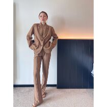 How can Mei San so cool classic curry profile temperament suit jacket female autumn design sense high-end suit view