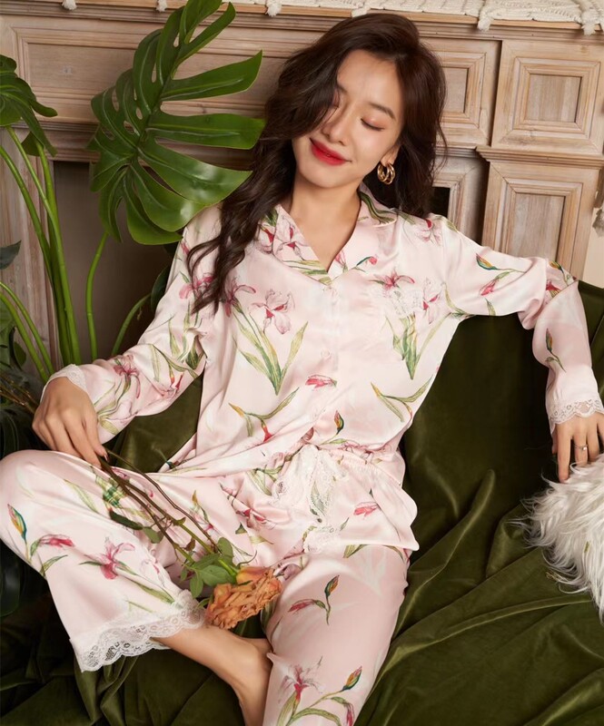 New Silk Pajamas for Women, Mulberry Silk Summer Silk Set, Printed Long-Sleeved Spring and Autumn Ice Silk Home Wear