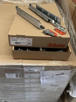 Blum full pull bottom rail blum imported drawer wardrobe guide rail buffer damping rebound slide three-section rail 560H