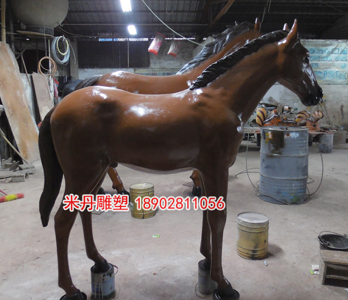 Sculpture horse model glass steel simulation white horse sculpture model garden landscape animal sculpture