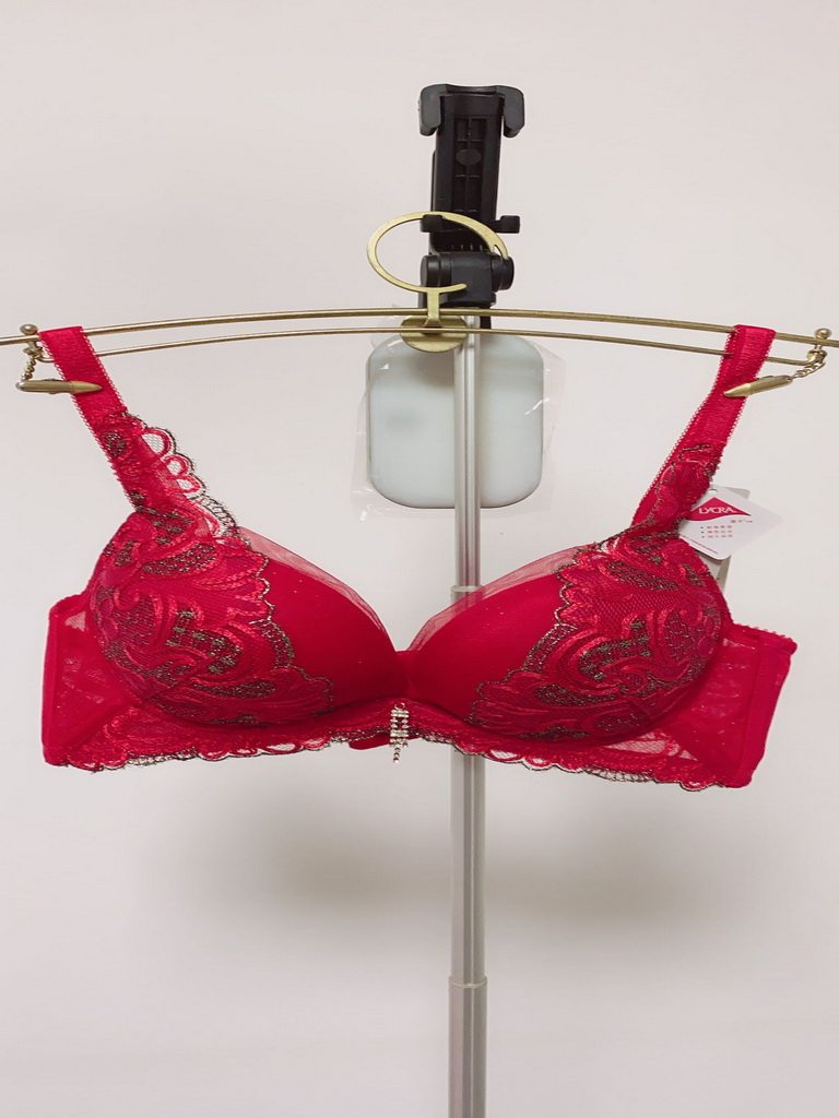 Manny Fen Spring Summer New Lady Deep V Thin Cup Bra Gathers Little Chest Sexy Embroidered Female Bra 20810493