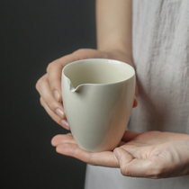  Open fair cup Tea separator Ceramic tea set Gongdao cup Tea sea accessories Fair cup tea dispenser Tea cup Male cup