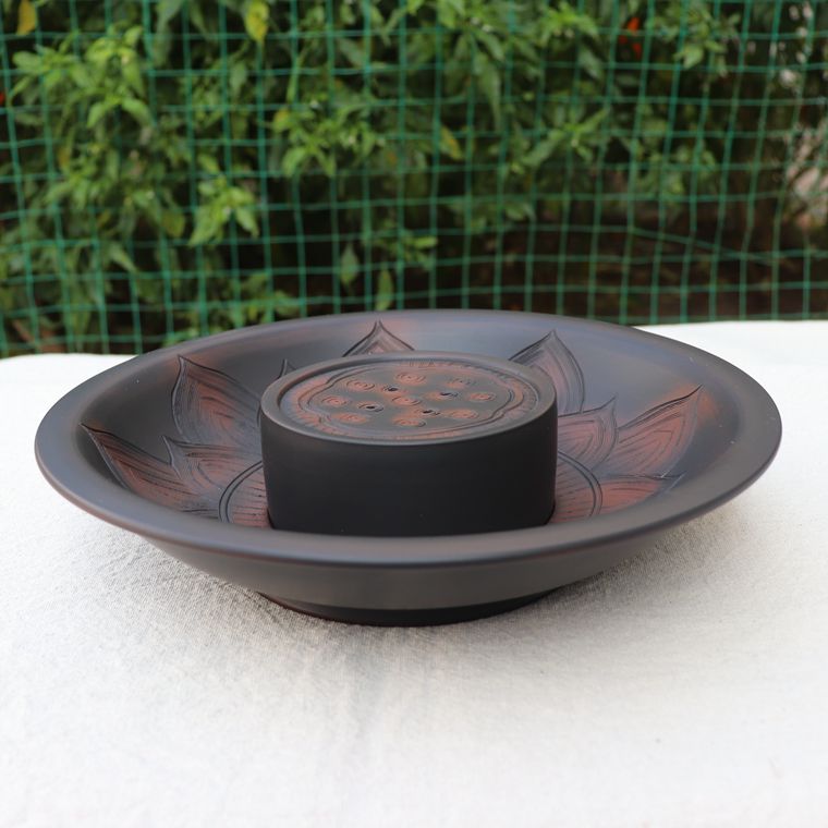 Yunnan Purple pottery tea set Tea tray Tea table Dry bubble table Black pottery matte line carved tea tray