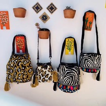 Colombian handmade woven WAYUU bag boutique designer ArteTejido brand four-strand R17