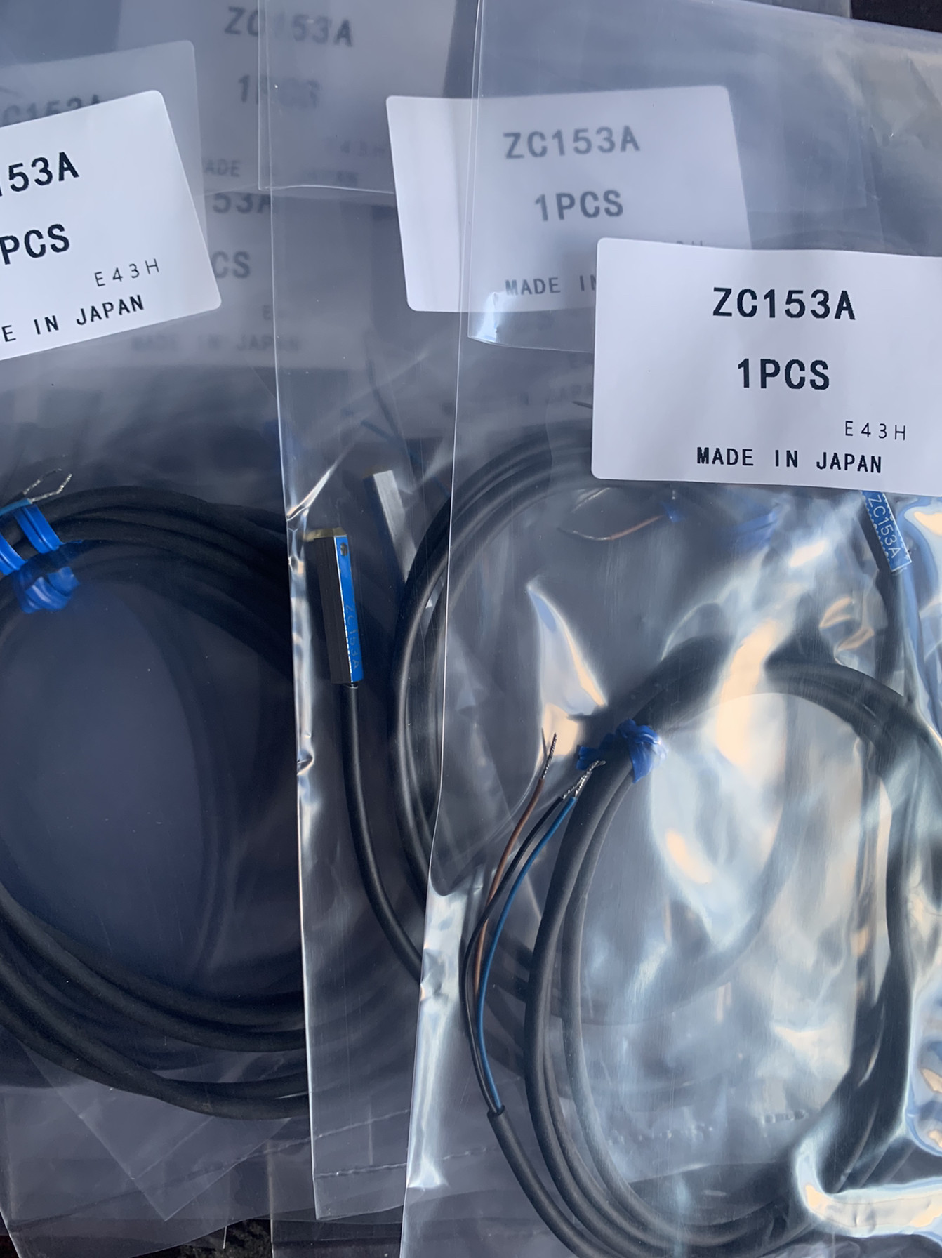 Original new KOGANEI Xiaojinjing cylinder magnetic induction switch ZC153A 153B spot