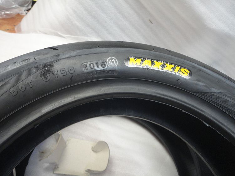Margies F1ST 120-70-13 130-70-13 SMAX155 thể thao tổng hợp lốp nóng chảy lốp chân không - Lốp xe máy lốp không săm xe máy air blade