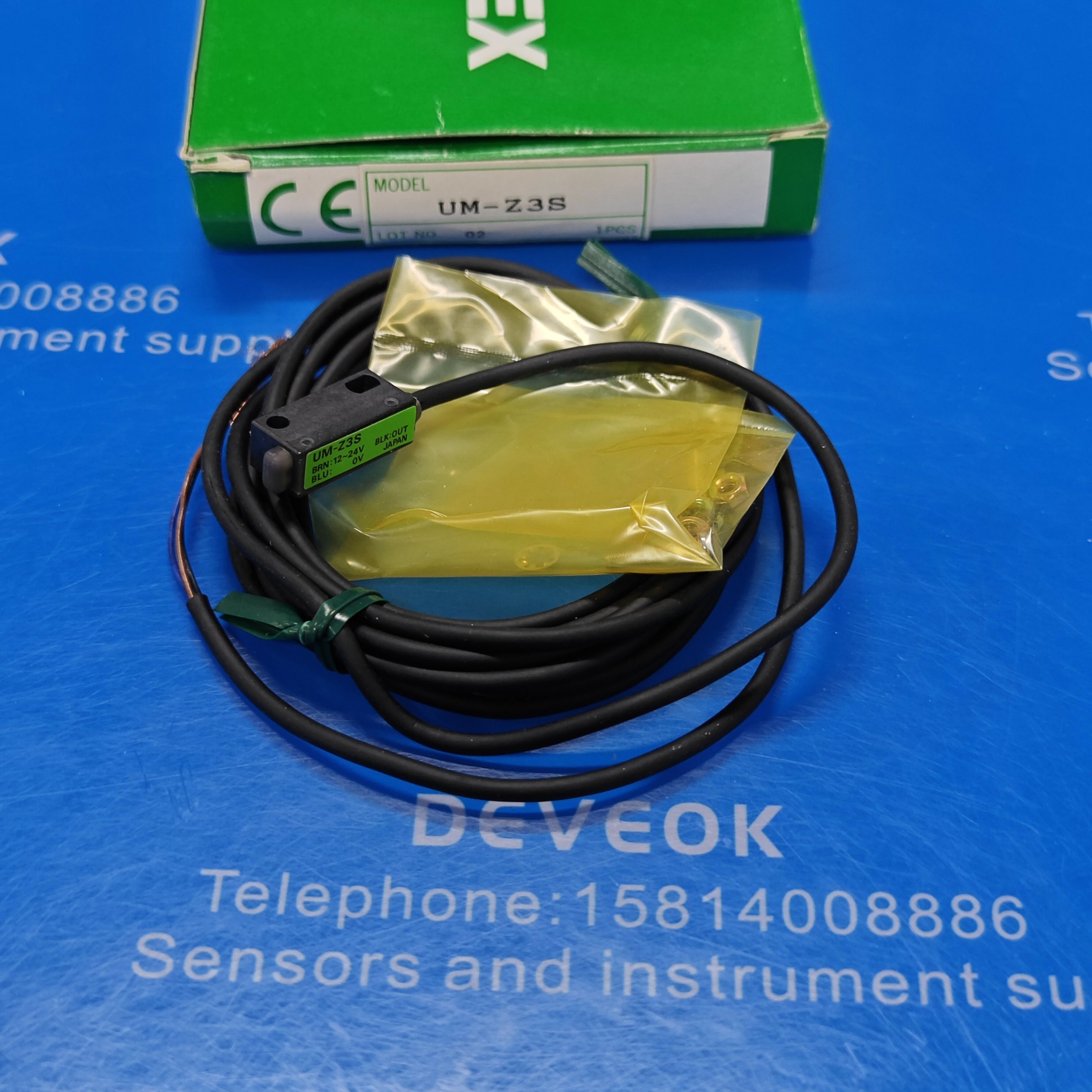 现货速发！TAKEX日本竹中光电开关UM-Z3SV、UM2-Z3SV、UM-Z3S、UM-Z3SVP