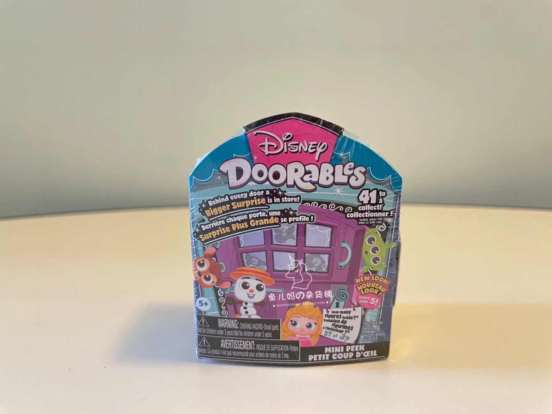 [Qing] Американский DISNEY Doorables Five -Старший персонаж Диснея открывающий дверь сложенный дом скрытая коробка игрушка