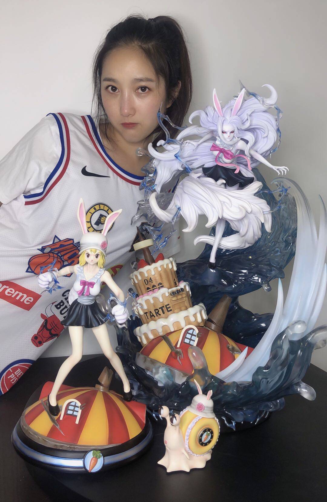 carrot one piece figurine