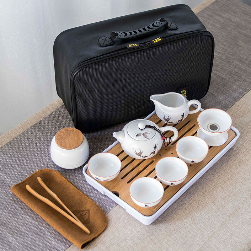 Ceramic travel Gongfu tea furniture set 4 people travel portable bag Home office Bubble Teapot Cup On-board Tea Tray