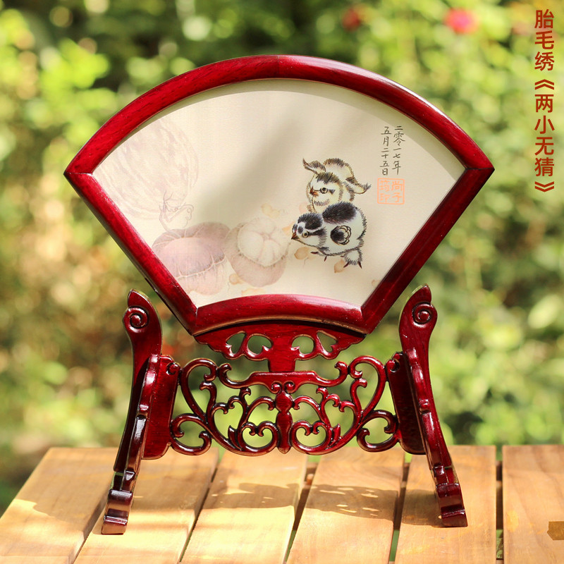 Auspicious Children's Chicken Baby Born Gift Custom Tire Fur Embroidered Hair Painting Zodiac Zodiac Souvenirs Two Little Chai