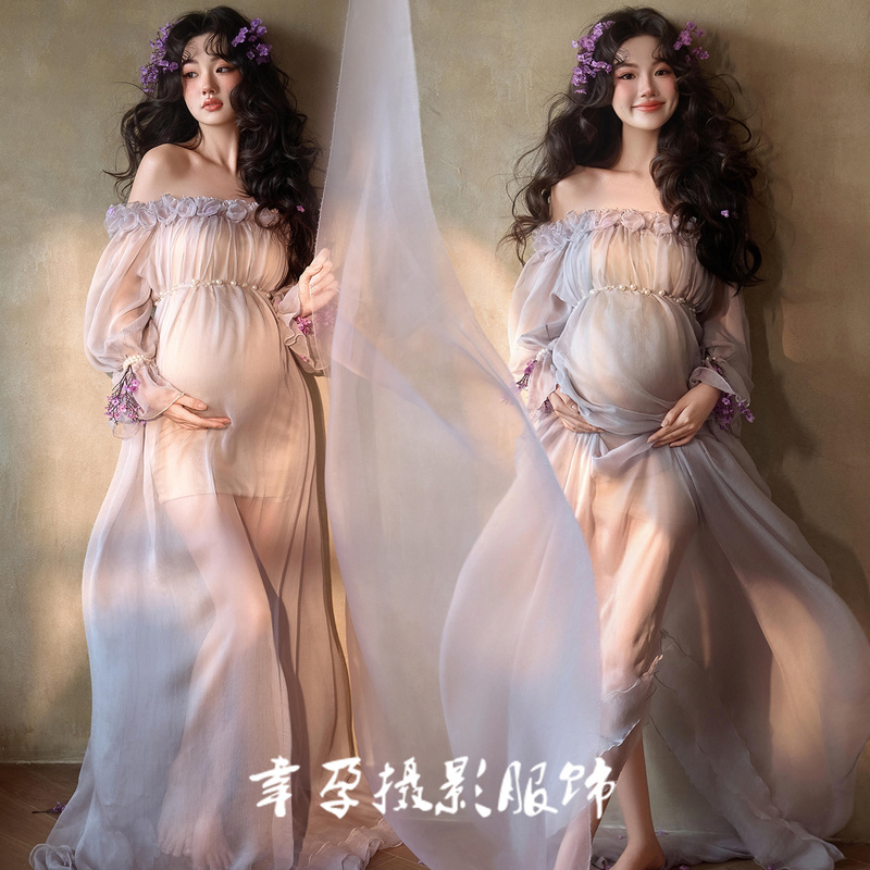 New French-Style Maternity Photo Shoot Clothing, Oil Painting Style, Beautiful Dress for Pregnant Moms, Photo Shoot Outfit with a Sense of Light and Shadow New French-Style Maternity Photo Shoot Clothing, Oil Painting Style, Beautiful Dress for Pregnant Moms, Photo Shoot Outfit with a Sense of Light and Shadow
