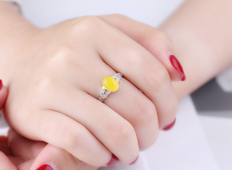 Nhẫn bằng bạc trắng mạ bạc Nhẫn trắng Nhẫn hổ phách rỗng Nhẫn ngọc lam Nhẫn thuốc lá Phụ nữ 8 * 10 7 * 9 đeo nhẫn ngón út