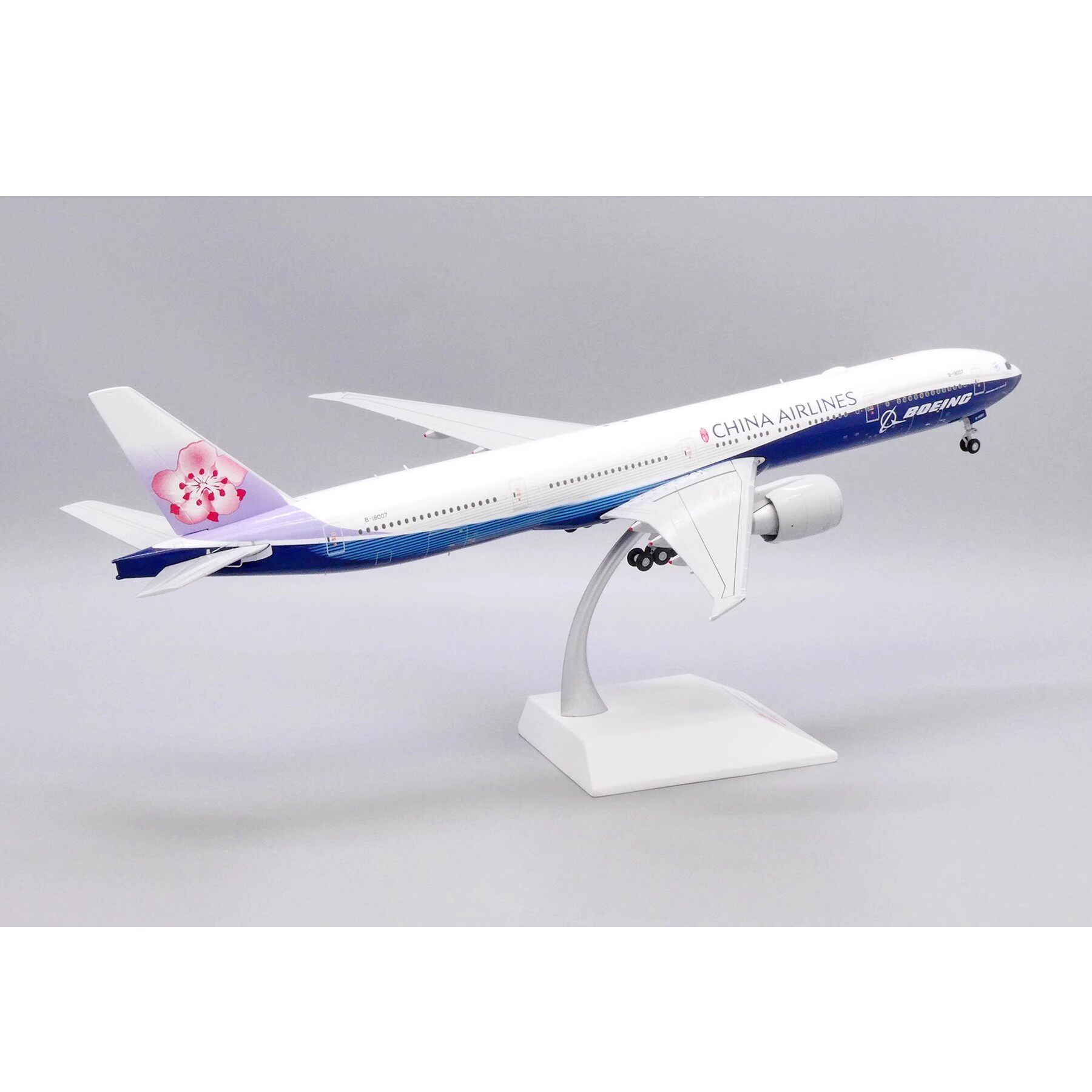 JC Wings 1/200 China Airlines Boeing 777-300ER B-18007 XX20020E