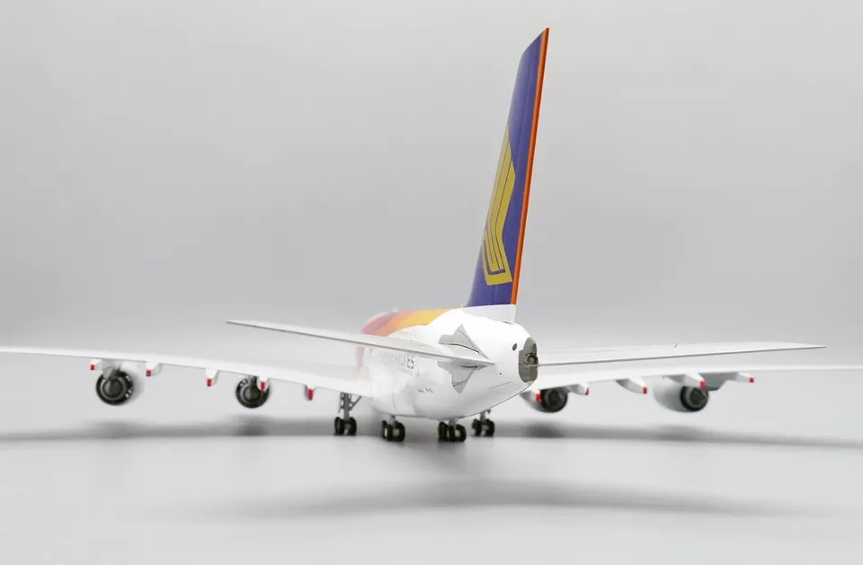 JC Wings 1/200 Singapore Airlines SG50 Airbus A380-800 9V-SKJ