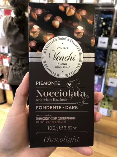 Итальянский купил venchi nocciolata wenqi-70%снижение сахара в фургоне-блок Black Chocolate 100 грамм