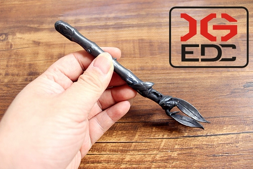 BOC знает вилку с бамбуковым горшками, а цикада и крышка цикады, бронзовые чайные аксессуары - это чистая бронзовая чайная посуда кунг -фу