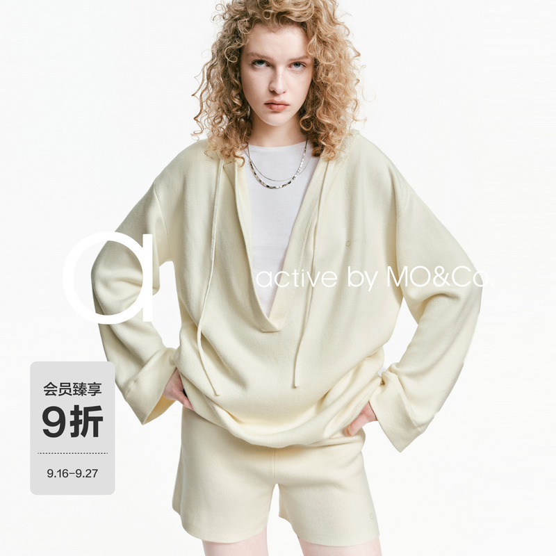 [Active Series] Moco Set 2026 Autumn New Product Hooded Sweatshirt and Shorts Two-Piece Set Mbf3Sut001