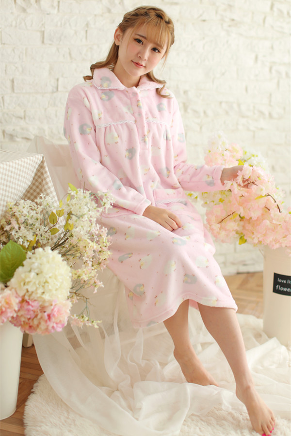 Chống mùa đặc biệt flannel váy ngủ nữ mùa thu và mùa đông Nhật Bản hoa dài tay ấm áp lông cừu san hô ve áo dịch vụ nhà đồ ngủ váy dài tay thu đông