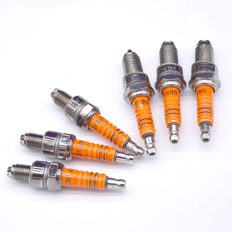 A7TC D8TC bugi ba vuốt 70 90 110 125 150 175 phụ kiện xe máy bugi đèn xe máy siêu sáng
