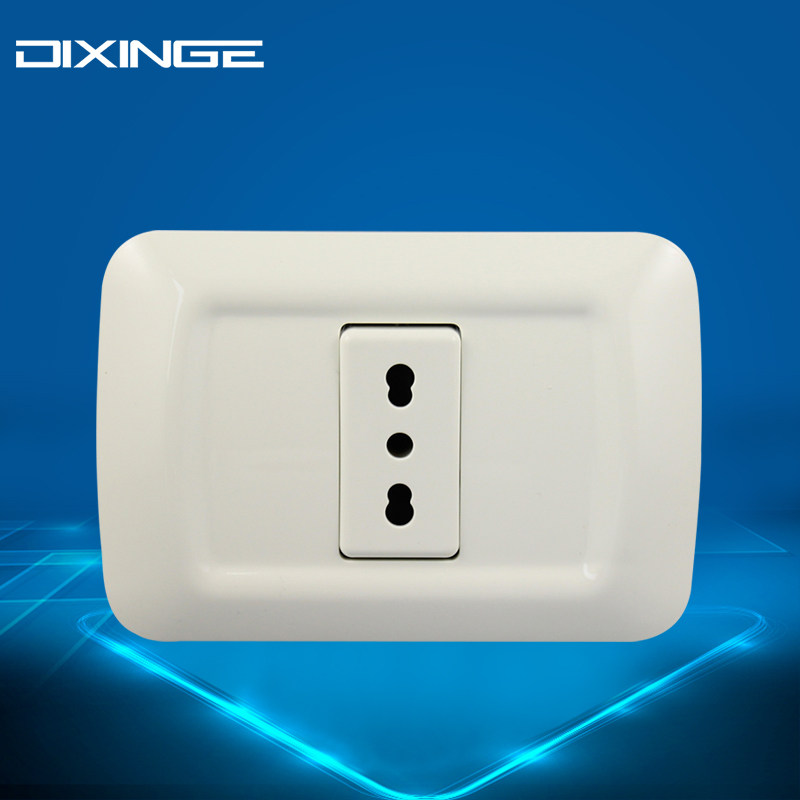 Italian socket Chilean socket One Italian socket Italian wall socket