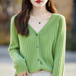 V -neck pits cashmere cardigan female spring and autumn new long -sleeved jacket knit sweater loose wool sweater short top