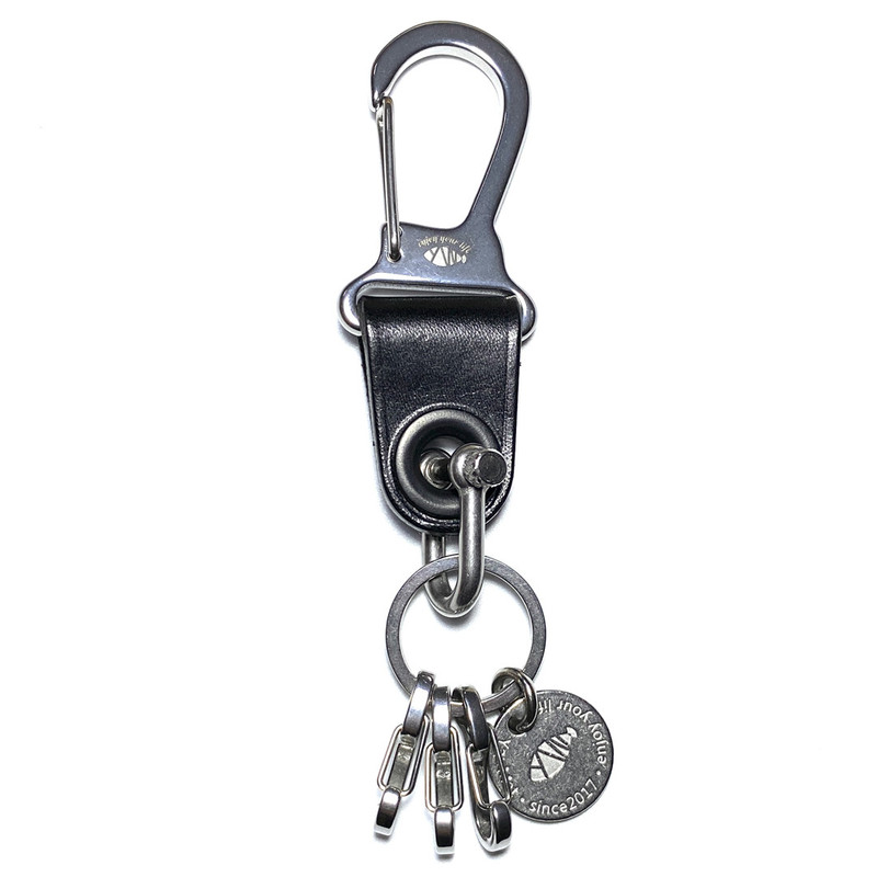 Postal Items Classic American Style Personalized Stainless Steel Keychain for Young Men, Retro Tough Guy Car Keychain Pendant Accessory