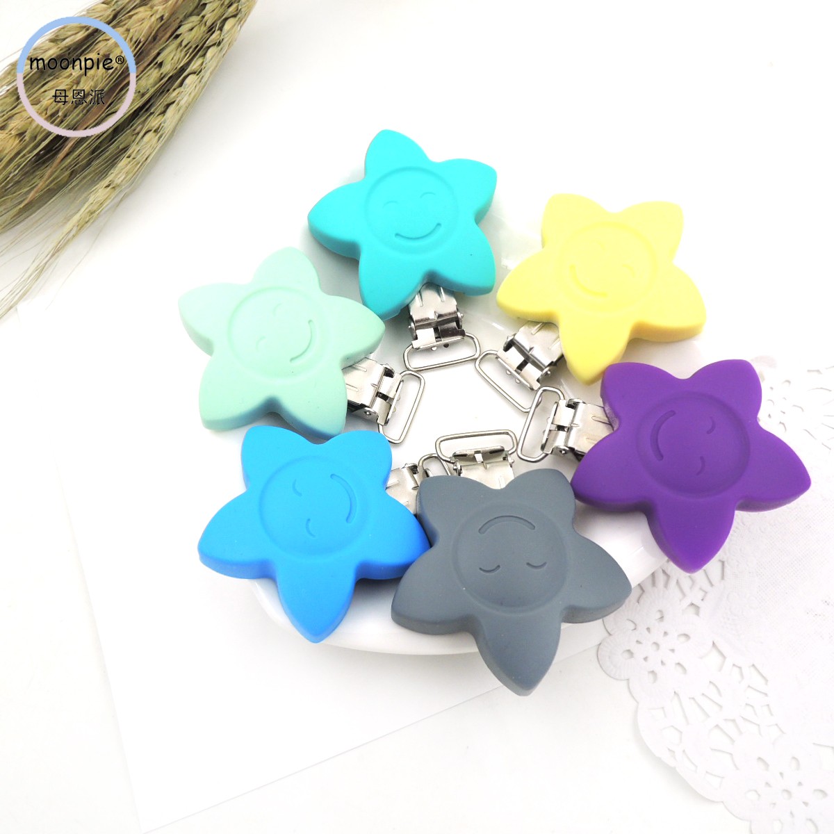 Foreign Trade Sunflower Laughs Face Pentagram Silicone Pentagram Nipple Clips Big baby clips Pacify Pacifier Chain