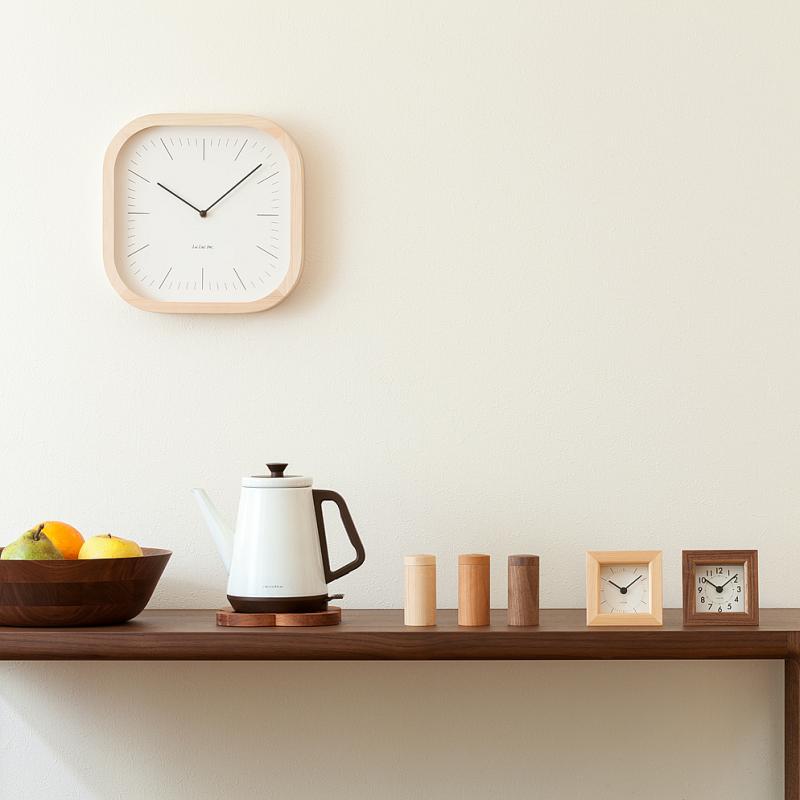 Japanese original Imported LA LUZ Solid Wood Japan Style Brief Square Hung Clock Living Room Dining Room Silent Sweeping Seconds clock