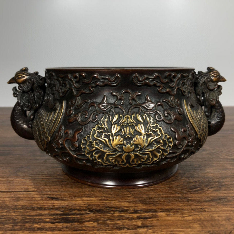 Grand Ming Xuande Year Ancient Play Boutique Retool Old Goods Pure Red Copper Reliefs with Golden Pinewood Stove Weighs 2270 grams